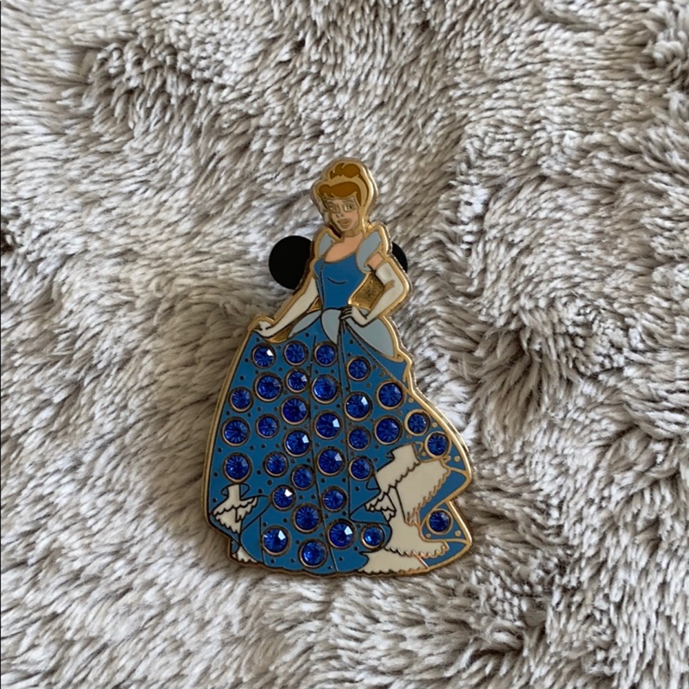 Cinderella Disney pin with gems